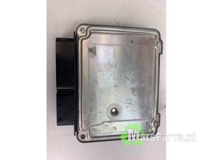 Inspuitcomputer van een Volkswagen Golf VI (5K1) 1.4 TSI 160 16V 2009