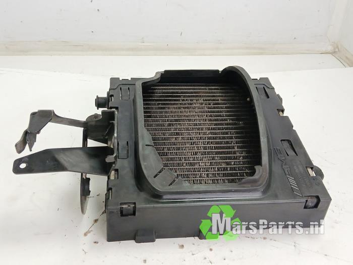 Intercooler van een Mercedes-AMG CLA Shooting Brake AMG (117.9) 2.0 CLA-45 AMG Turbo 16V 2017