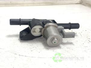 Gebruikte Extra waterpomp Jeep Compass II (MP) 1.3 4XE 240 16V 4x4 Prijs € 125,00 Margeregeling aangeboden door Autodemontagebedrijf De Mars