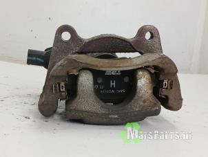 Gebruikte Remklauw (Tang) rechts-achter MG ZS EV 45 kWh Prijs € 115,00 Margeregeling aangeboden door Autodemontagebedrijf De Mars