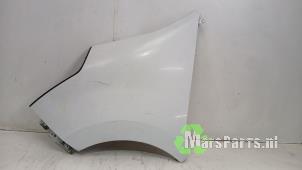 Gebruikte Scherm links-voor Opel Movano 2.3 CDTi Biturbo 16V FWD Prijs € 110,00 Margeregeling aangeboden door Autodemontagebedrijf De Mars