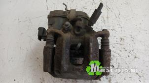 Gebruikte Remklauw (Tang) rechts-achter BMW X3 (F25) xDrive35i 3.0 24V Prijs € 50,00 Margeregeling aangeboden door Autodemontagebedrijf De Mars