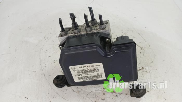 Gebruikte ABS Pomp Volkswagen Tiguan (5N1/2) 2.0 TSI 16V 4Motion Prijs € 95,00 Margeregeling aangeboden door Autodemontagebedrijf De Mars
