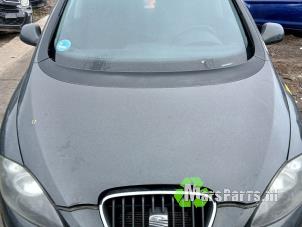 Gebruikte Motorkap Seat Altea XL (5P5) 1.2 TSI Prijs € 50,00 Margeregeling aangeboden door Autodemontagebedrijf De Mars