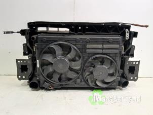 Gebruikte Frontpaneel Volkswagen Tiguan (5N1/2) 2.0 TSI 16V 4Motion Prijs € 495,00 Margeregeling aangeboden door Autodemontagebedrijf De Mars