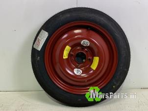 Gebruikte Reserveband Peugeot 207 CC (WB) 1.6 16V Prijs € 50,00 Margeregeling aangeboden door Autodemontagebedrijf De Mars