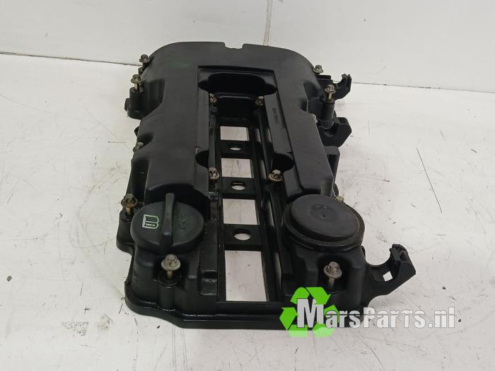 Kleppendeksel van een Chevrolet Aveo (300) 1.2 16V 2011