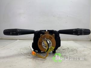 Gebruikte Licht + Raw Schakelaar Alfa Romeo MiTo (955) 1.3 JTDm 16V Prijs € 74,00 Margeregeling aangeboden door Autodemontagebedrijf De Mars