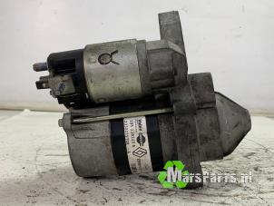 Gebruikte Startmotor Renault Clio IV Estate/Grandtour (7R) 0.9 Energy TCE 12V Prijs € 35,00 Margeregeling aangeboden door Autodemontagebedrijf De Mars