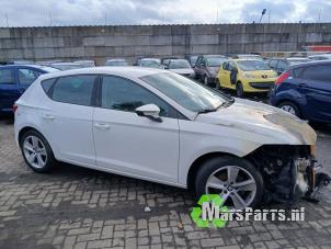 Gebruikte Stijl rechts-voor Seat Leon (5FB) 1.4 TSI Ecomotive 16V Prijs op aanvraag aangeboden door Autodemontagebedrijf De Mars