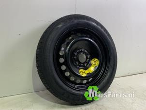 Gebruikte Reserveband Volvo V50 (MW) 1.8 16V Prijs € 50,00 Margeregeling aangeboden door Autodemontagebedrijf De Mars