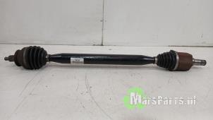 Gebruikte Steekas rechts-voor Volkswagen Polo V (6R) 1.0 TSI 12V BlueMotion Prijs € 120,00 Margeregeling aangeboden door Autodemontagebedrijf De Mars