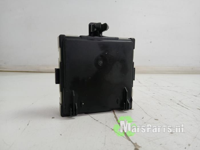 Gebruikte Module Centrale Deurvergrendeling Mercedes A (177.0) 2.0 A-220 Turbo 16V Prijs € 20,00 Margeregeling aangeboden door Autodemontagebedrijf De Mars