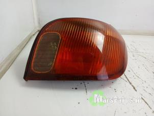 Gebruikte Achterlicht rechts Toyota Yaris (P1) 1.0 16V VVT-i Prijs € 25,00 Margeregeling aangeboden door Autodemontagebedrijf De Mars