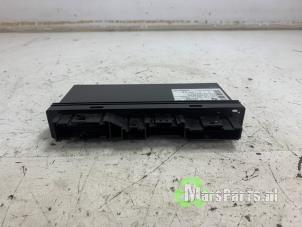 Gebruikte Comfort Module BMW 5 serie Touring (E61) 530d 24V Prijs € 80,00 Margeregeling aangeboden door Autodemontagebedrijf De Mars