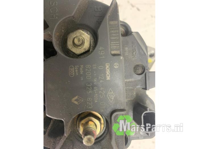 Dynamo van een Renault Modus/Grand Modus (JP) 1.4 16V 2005