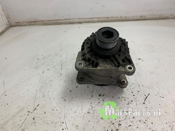 Dynamo van een Renault Modus/Grand Modus (JP) 1.4 16V 2005