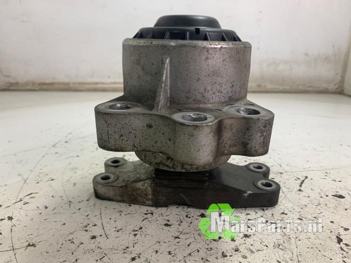 Gebruikte Motorrubber Ford Transit Custom 2.2 TDCi 16V Prijs € 40,00 Margeregeling aangeboden door Autodemontagebedrijf De Mars