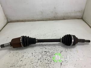 Gebruikte Cardanas links-voor (VWA) Ford Transit Custom 2.2 TDCi 16V Prijs € 150,00 Margeregeling aangeboden door Autodemontagebedrijf De Mars