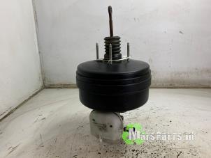 Gebruikte Rembooster Ford Transit Custom 2.2 TDCi 16V Prijs € 75,00 Margeregeling aangeboden door Autodemontagebedrijf De Mars