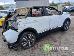 Gebruikte Stijl rechts-achter Peugeot 3008 II (M4/MC/MJ/MR) 1.2 12V e-THP PureTech 130 Prijs op aanvraag aangeboden door Autodemontagebedrijf De Mars