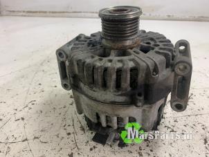 Gebruikte Dynamo Mercedes E Estate (S212) E-200 CDI 16V BlueEfficiency,BlueTEC Prijs € 125,00 Margeregeling aangeboden door Autodemontagebedrijf De Mars