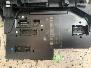 Gebruikte Computer Body Control Mercedes E Estate (S212) E-200 CDI 16V BlueEfficiency,BlueTEC Prijs € 100,00 Margeregeling aangeboden door Autodemontagebedrijf De Mars