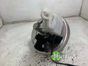 Gebruikte Rembekrachtiger Opel Grandland (X) 1.2 Turbo 12V Prijs € 75,00 Margeregeling aangeboden door Autodemontagebedrijf De Mars