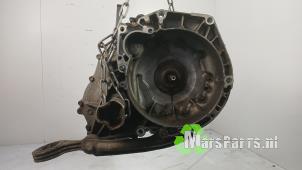 Gebruikte Versnellingsbak Fiat Punto II (188) 1.2 16V Prijs € 500,00 Margeregeling aangeboden door Autodemontagebedrijf De Mars