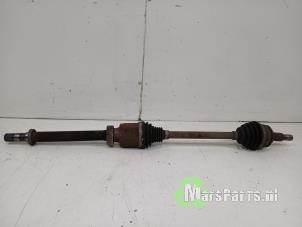 Gebruikte Aandrijfas rechts-voor Mercedes Citan (415.6) 1.5 109 CDI Prijs € 75,00 Margeregeling aangeboden door Autodemontagebedrijf De Mars