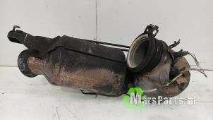 Gebruikte Roetfilter Mercedes E-Klasse AMG (W214) 3.0 E-53 AMG Hybrid Turbo 4-Matic+ Prijs € 1.000,00 Margeregeling aangeboden door Autodemontagebedrijf De Mars