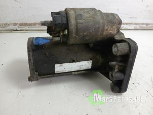 Gebruikte Startmotor Peugeot Partner (GC/GF/GG/GJ/GK) 1.6 BlueHDi 100 Prijs € 35,00 Margeregeling aangeboden door Autodemontagebedrijf De Mars