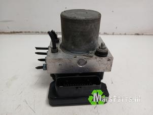 Gebruikte ABS Pomp Mercedes Vito (447.6) 1.6 111 CDI 16V Prijs € 100,00 Margeregeling aangeboden door Autodemontagebedrijf De Mars