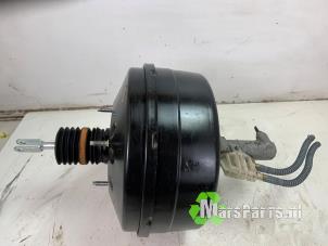 Gebruikte Rembooster Mercedes Vito (447.6) 1.6 111 CDI 16V Prijs € 80,00 Margeregeling aangeboden door Autodemontagebedrijf De Mars