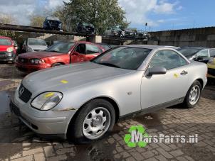Gebruikte Cardanas Mercedes SLK (R170) 2.0 200 16V Prijs € 180,00 Margeregeling aangeboden door Autodemontagebedrijf De Mars