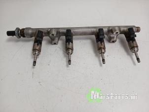 Gebruikte Galerij (Injectie) Skoda Kamiq 1.5 TSI 16V Prijs € 45,00 Margeregeling aangeboden door Autodemontagebedrijf De Mars