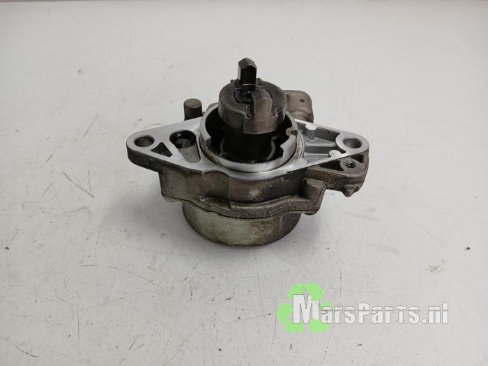 Gebruikte Vacuumpomp (Diesel) Opel Corsa E 1.3 CDTi 16V ecoFLEX Prijs € 35,00 Margeregeling aangeboden door Autodemontagebedrijf De Mars