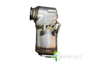 Gereviseerde Roetfilter Volvo V90 Cross Country (PZ) 2.0 D4 16V AWD Prijs op aanvraag aangeboden door Autodemontagebedrijf De Mars