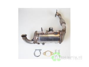 Gereviseerde Roetfilter Ford C-Max (DXA) 1.6 TDCi 16V Prijs op aanvraag aangeboden door Autodemontagebedrijf De Mars