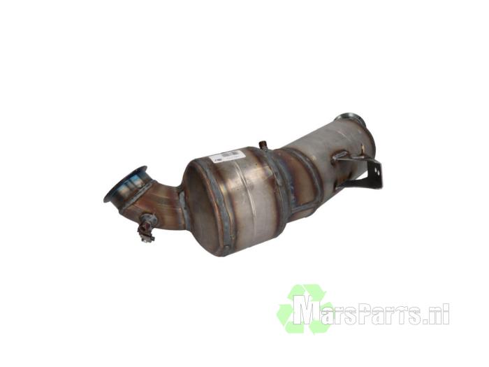 Gereviseerde Roetfilter Mercedes S (222.0/222.1) 3.0 S-350 BlueTec 24V 4-Matic Prijs op aanvraag aangeboden door Autodemontagebedrijf De Mars