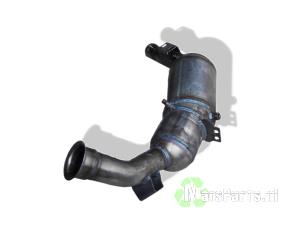 Gereviseerde Roetfilter Mercedes S (W221) 3.0 S-320 CDI 24V Prijs op aanvraag aangeboden door Autodemontagebedrijf De Mars