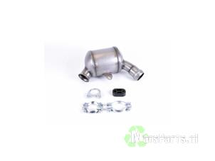 Gereviseerde Roetfilter Mercedes C (W203) 2.2 C-200 CDI 16V Prijs op aanvraag aangeboden door Autodemontagebedrijf De Mars