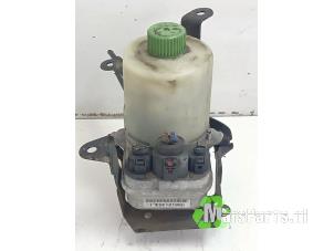 Gebruikte Servopomp Volkswagen Polo V (6R) 1.2 TSI Prijs € 70,00 Margeregeling aangeboden door Autodemontagebedrijf De Mars