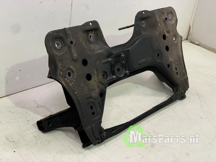 Subframe van een Opel Corsa D 1.3 CDTi 16V ecoFLEX 2014