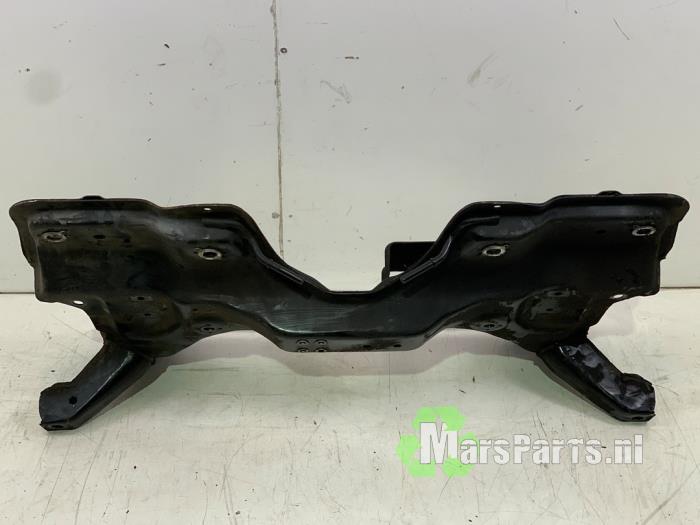 Subframe van een Opel Corsa D 1.3 CDTi 16V ecoFLEX 2014
