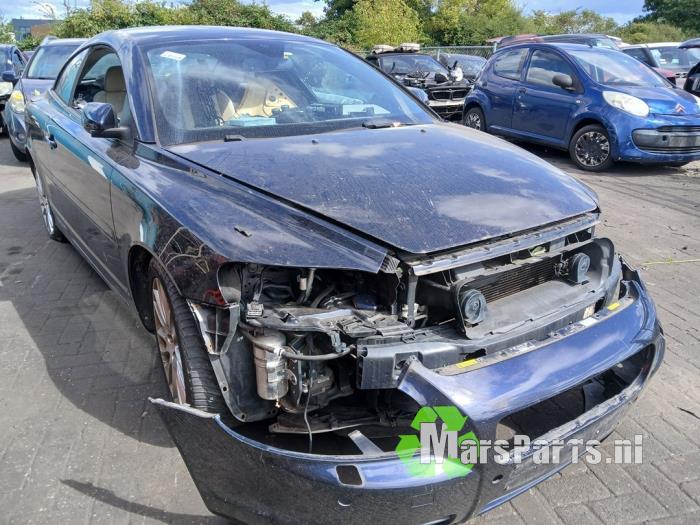 Gebruikte Subframe Volvo C70 (MC) 2.4 D5 20V Autom. Prijs € 100,00 Margeregeling aangeboden door Autodemontagebedrijf De Mars