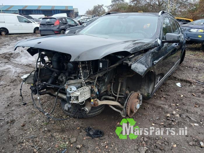 Gebruikte Subframe Mercedes E Estate (S212) E-200 CDI 16V BlueEfficiency,BlueTEC Prijs € 100,00 Margeregeling aangeboden door Autodemontagebedrijf De Mars