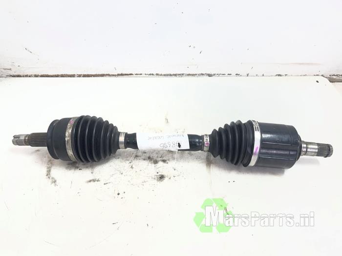 Gebruikte Steekas links-voor Jeep Compass II (MP) 1.3 4XE 240 16V 4x4 Prijs € 160,00 Margeregeling aangeboden door Autodemontagebedrijf De Mars