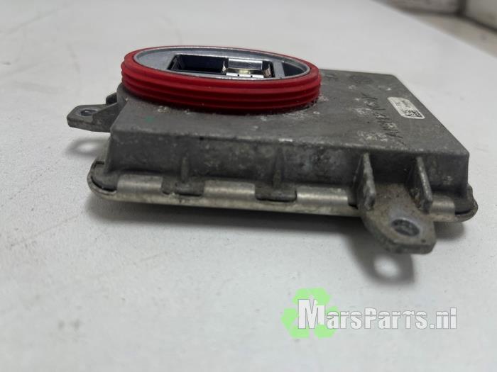 Gebruikte Module LED koplamp Mercedes A (W176) 1.6 A-180 16V Prijs € 130,00 Margeregeling aangeboden door Autodemontagebedrijf De Mars