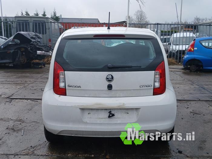 Gebruikte Versnellingsbak Skoda Citigo 1.0 12V Prijs € 320,00 Margeregeling aangeboden door Autodemontagebedrijf De Mars